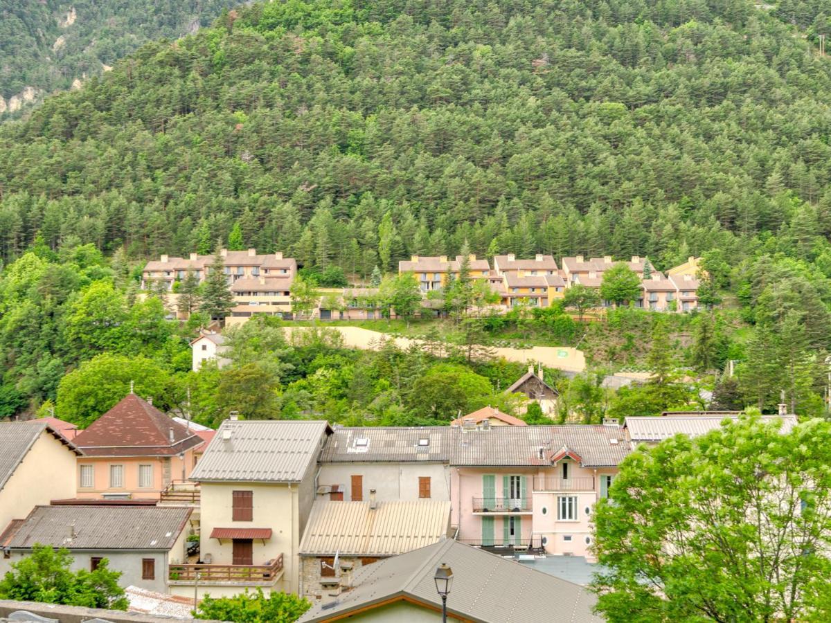 Vacancéole - Résidence Les Gorges Rouges Guillaumes Exterior foto